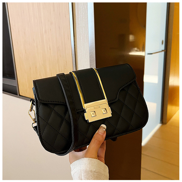 Embroidery Thread Rhombus 2023 Summer New Fashion Casual Simple Western Style Lock Casual Shoulder Crossbody Small Square Bag