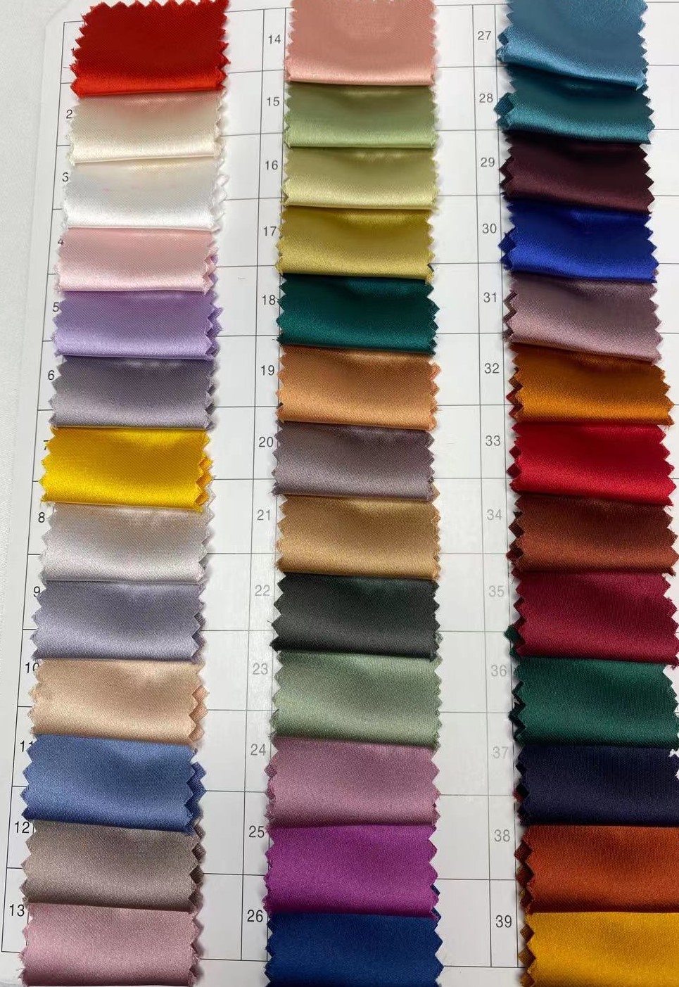 现货玫瑰缎色丁缎面 柔软有光色丁布 头饰玩具箱包睡衣时装面料