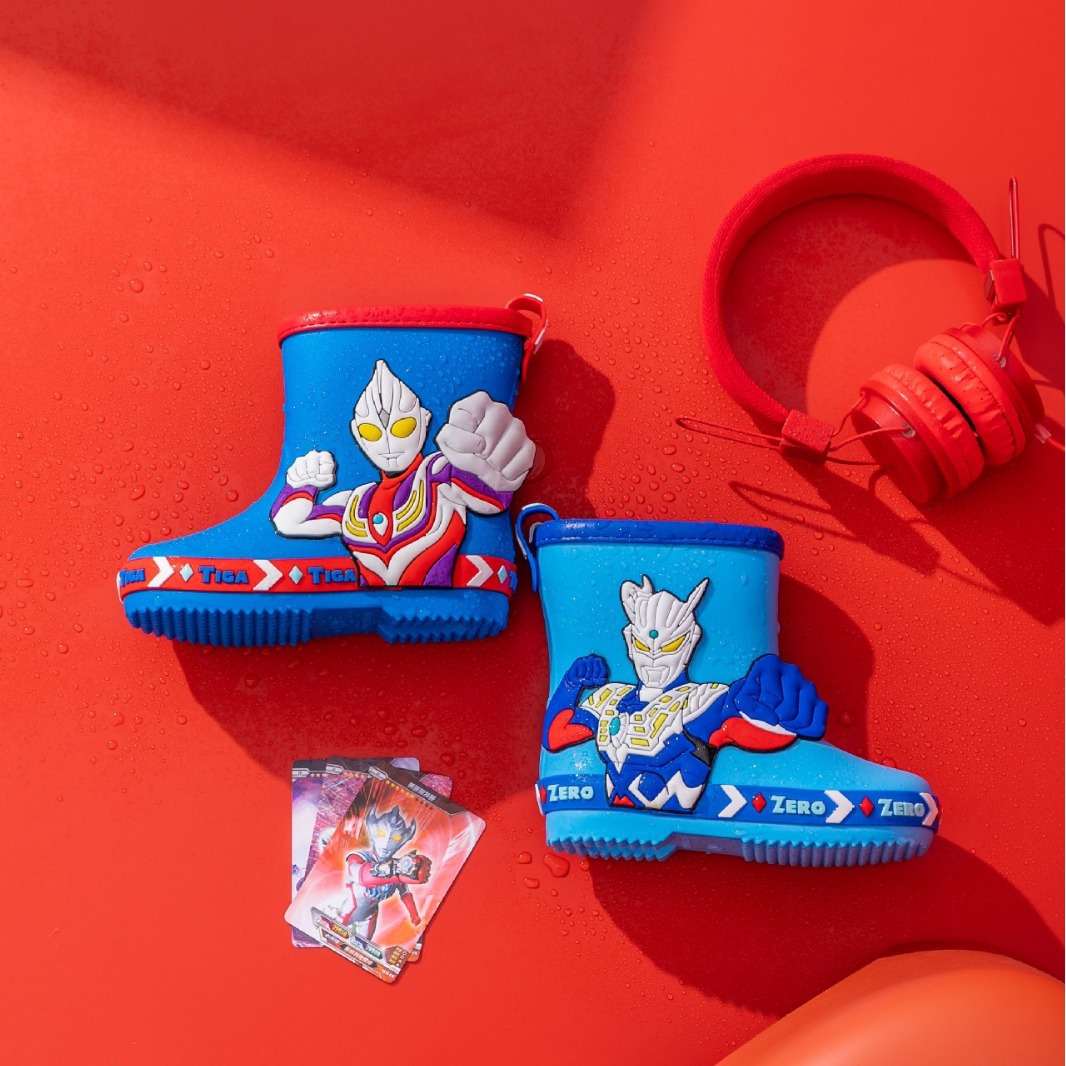 儿童雨鞋6-12岁奥特曼男童女童小学生水鞋卡通防水鞋酷炫鞋靴