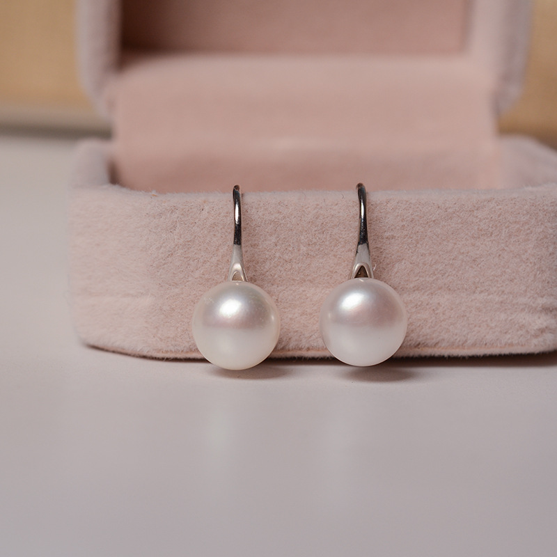 Natural Freshwater Pearl High Heels Ear Hook Elegant High-Grade S925 Sterling Silver Inlaid Simple and Light Luxury Earrings for Women