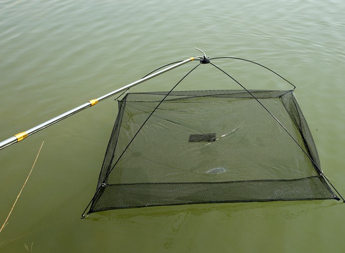 小抬网渔网捕鱼网自动折叠搬网挑网带支架方形抬鱼网小型捕鱼工具