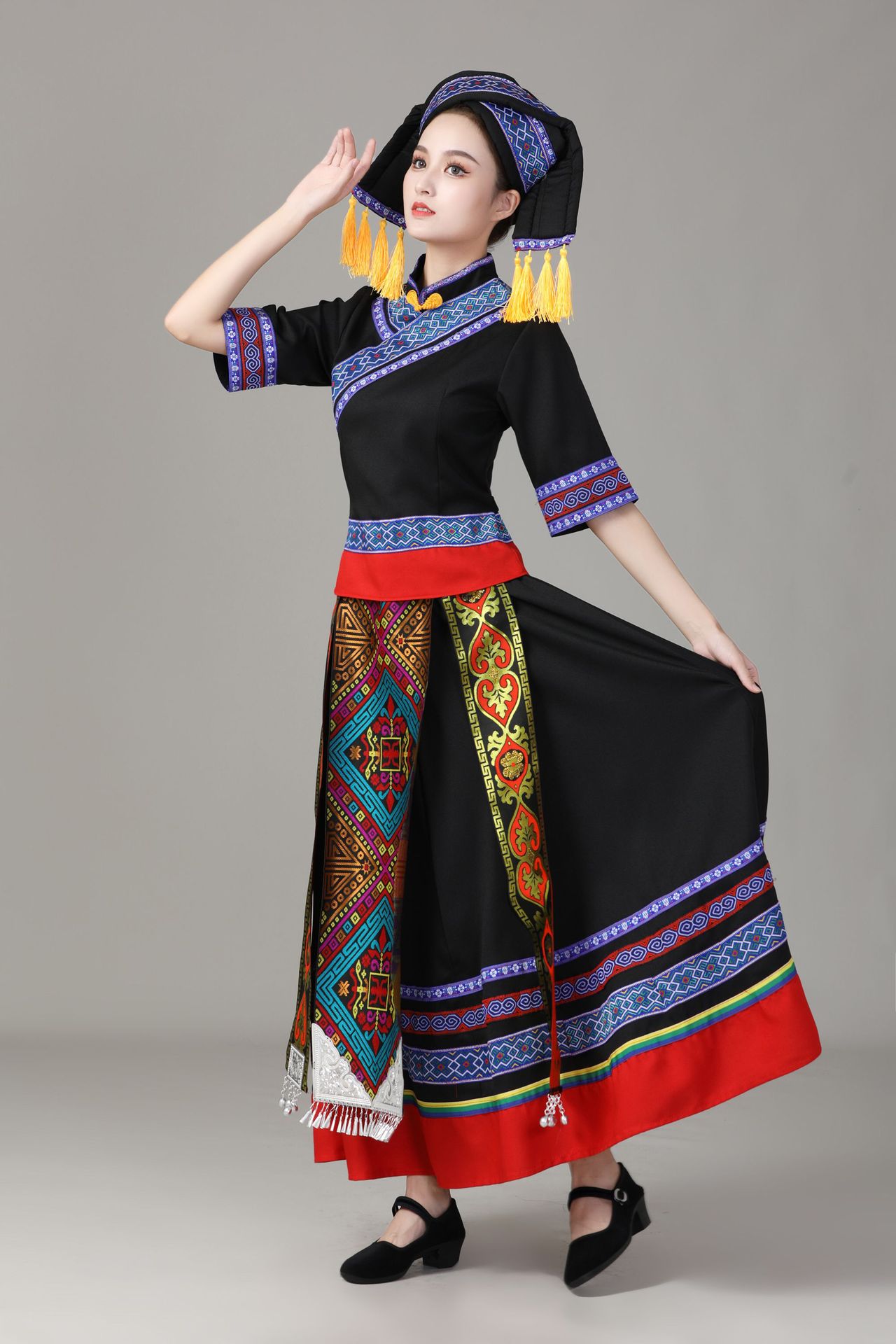 新广西壮族演出服苗族布依族56个少数民族服装彝族瑶土家族舞蹈服