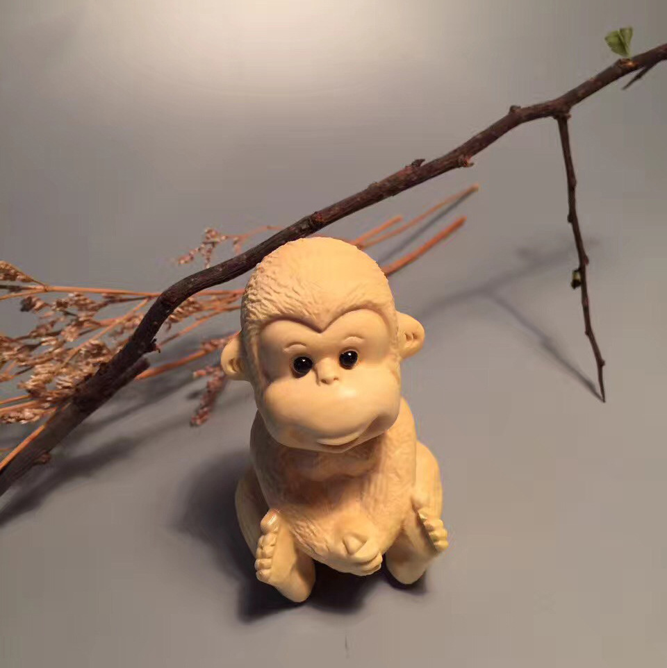 木雕猴子摆件