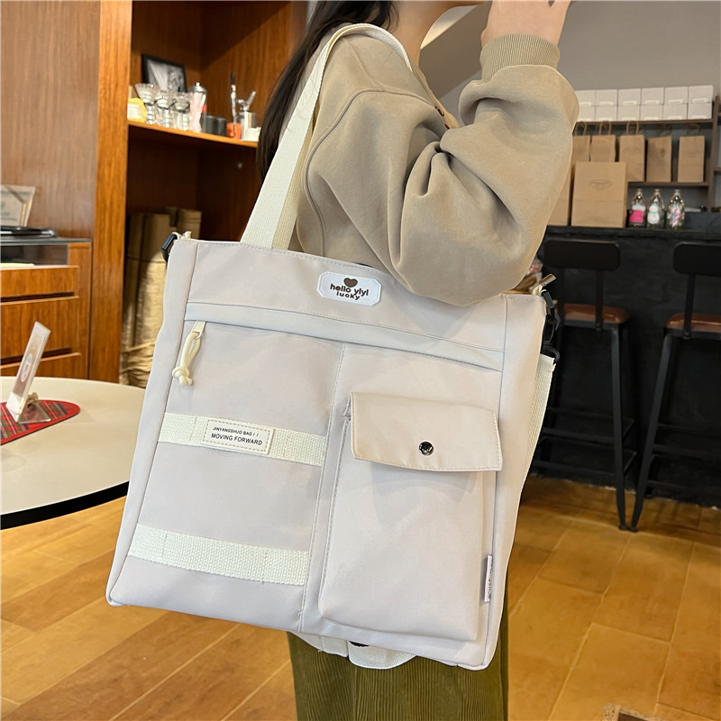 Single Shoulder Bag Women's Large Capacity Canvas Handbag Student Fashion All-Match Commuter Make-up Bag Ins Korean Mummy Bag