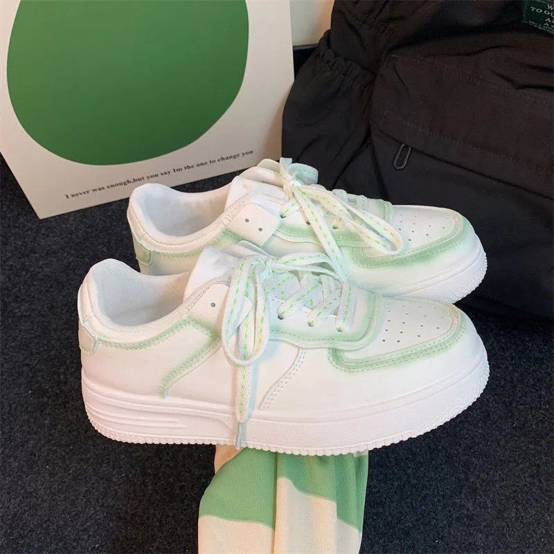 White Shoes for Women 2023 Autumn and Winter New Mint Green Casual Sports Niche Online Red Board Shoes Ins Fashion Pumps Wholesale