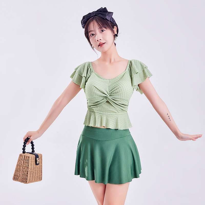 2024新款泳衣女日韩系小香风分体定型罩杯裙式泳装保守温泉游泳衣