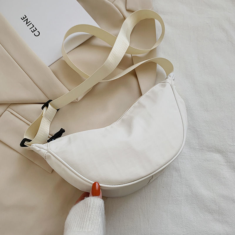Nylon Crossbody Bag Women's 2023 New Trendy Dumpling Bag Lightweight Small Shoulder Bag Underarm Bag Simple Canvas Bag