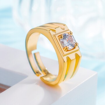 跨境创意手饰镀黄金男士钻戒商务男戒时尚豪华结婚婚戒镶钻戒指