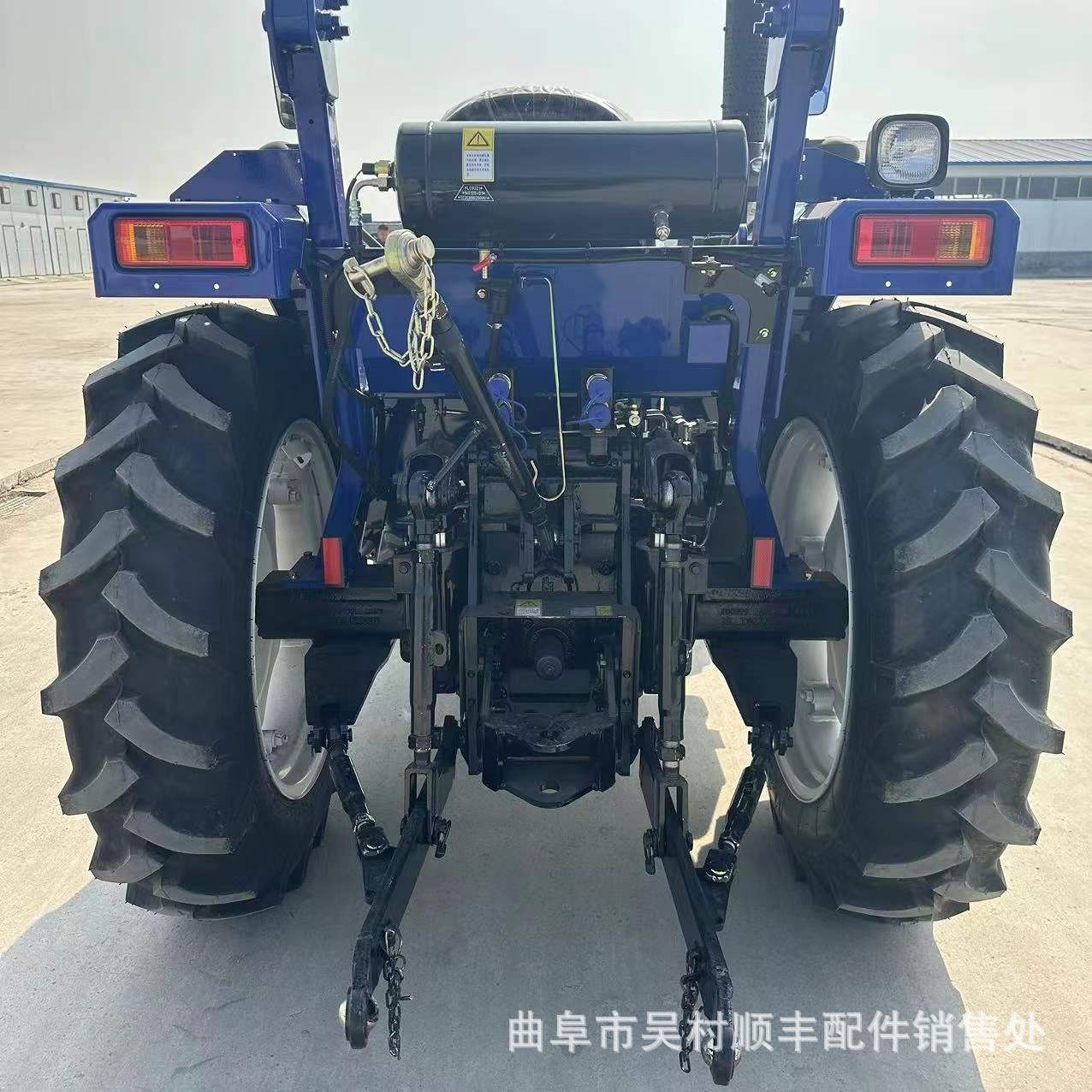新款雷沃704-2hplus拖拉机 高配大桥国四排放 潍柴变频增压发动机