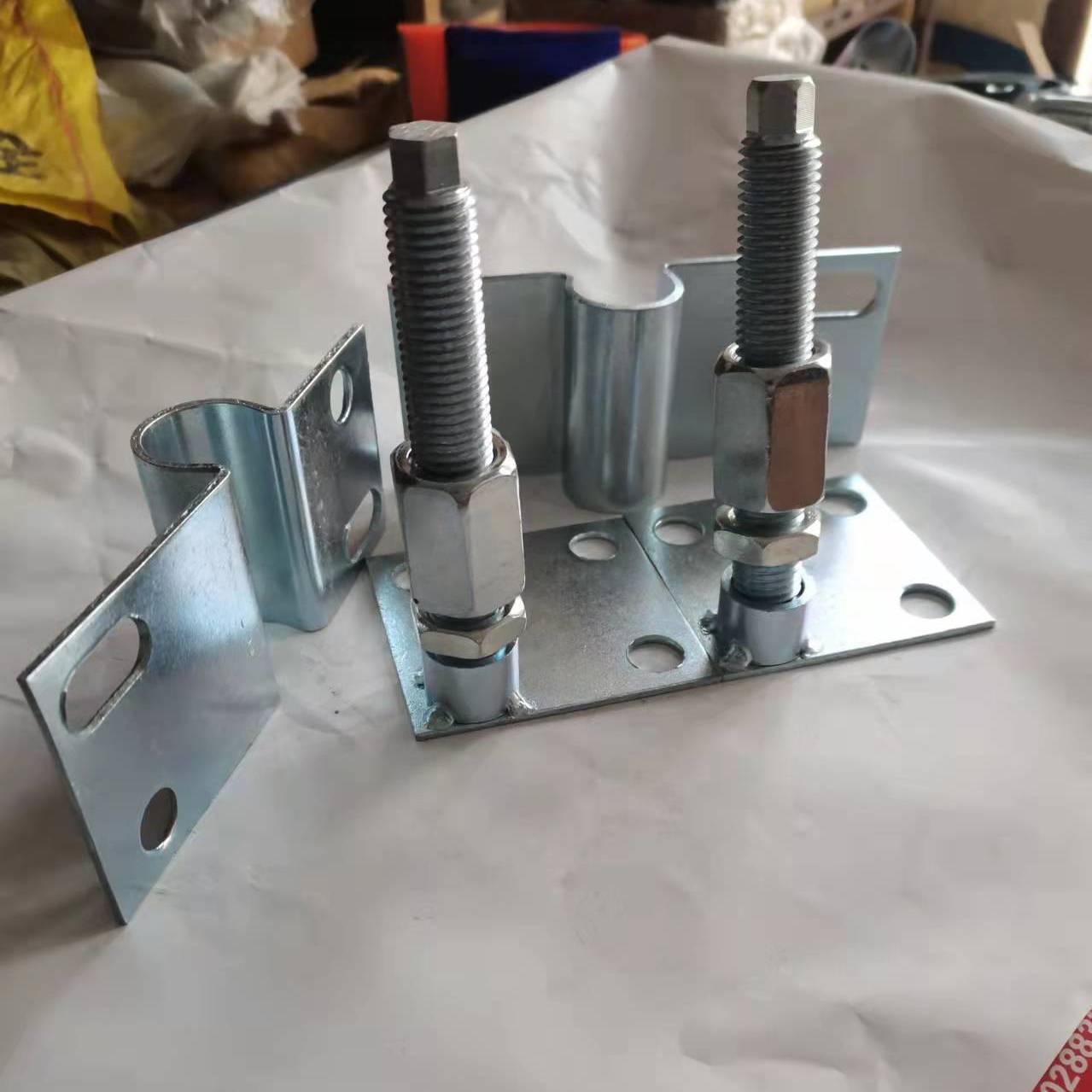 可调节升镀锌门轴大门铁艺配件农村家用大门门轴大天地加厚铰链