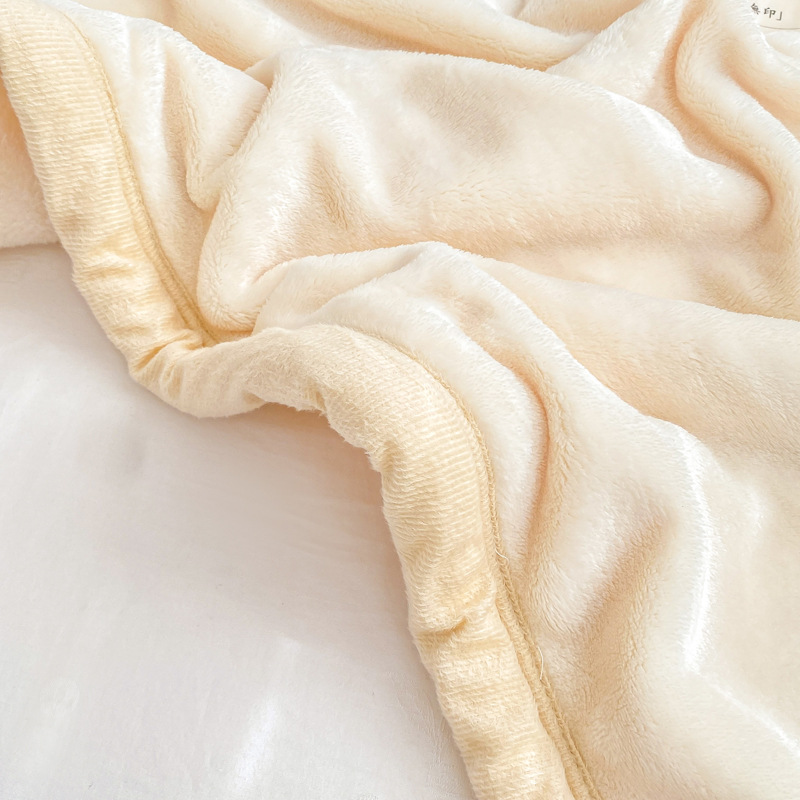 Light Luxury Milk Velvet Blanket Solid Color Flannel Nap Blanket Air Conditioning Blanket Thickening Thermal Bed Sheets Wholesale Gift