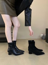 粗跟气质瘦瘦法式小短靴女鞋2023新款春秋季单靴黑色时装马丁靴子