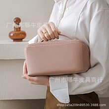 大容量枕头化妆包女新款便携旅行洗漱袋多功能高颜值化妆品收纳袋