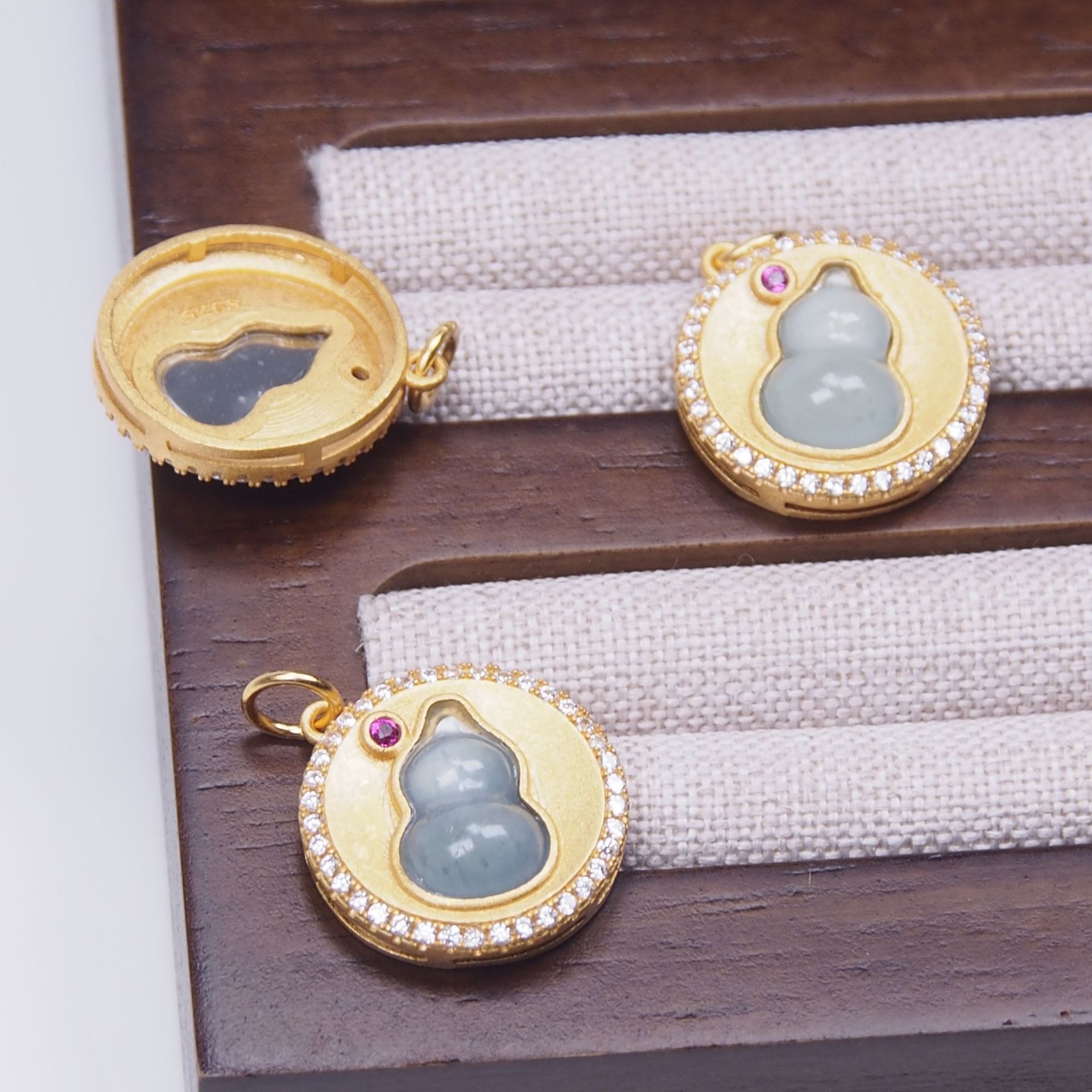 新款天然蓝水翡翠葫芦s925银镶嵌配饰国潮项链坠子毛衣链diy配件