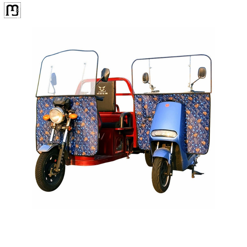 楠贸摩托车电动三轮车挡风雨板电瓶车通用前挡风镜硬挡风玻璃透明