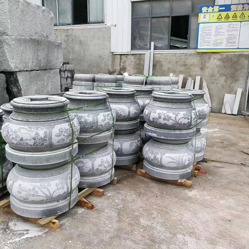 大理石石材路障石柱 停车场人行道障碍挡车柱芝麻灰拦路石桩批发