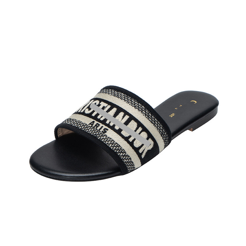 Women's Slippers Foreign Trade Hot Sale D Embroidery Flat Women's Slippers Slides Outer Wear One-Word Sandals Women