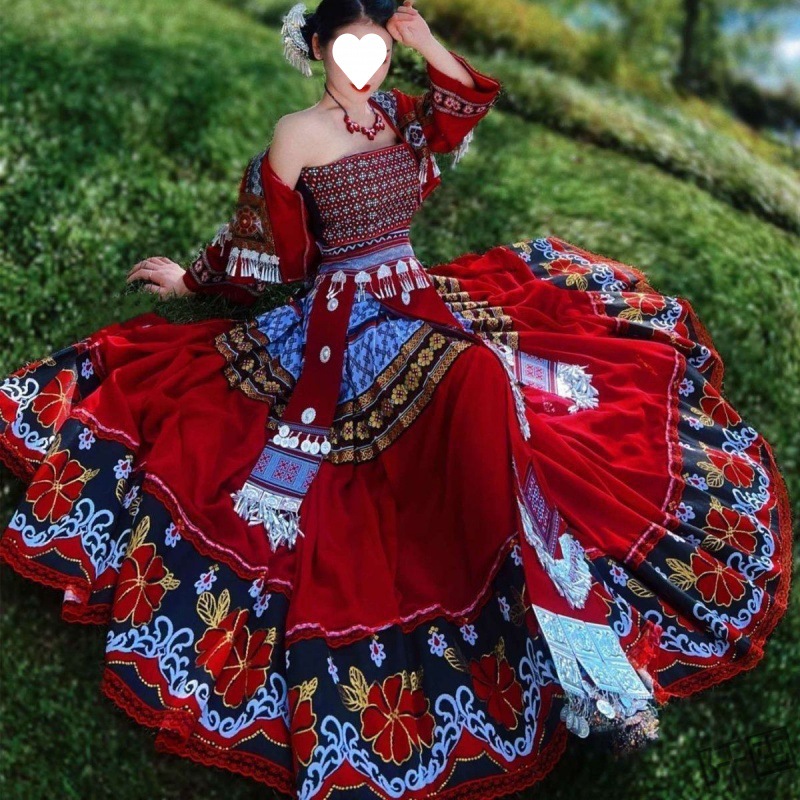 凤凰贵州云南苗族服饰少数民族服装旅拍摄影阿卯服装裙套装-阿里巴巴