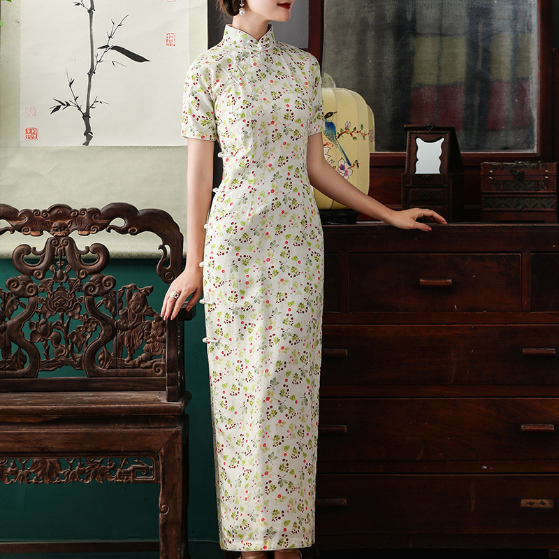 立领中式丝棉提花面料旗袍柔软舒适透气白底小清新手工旗袍裙批发