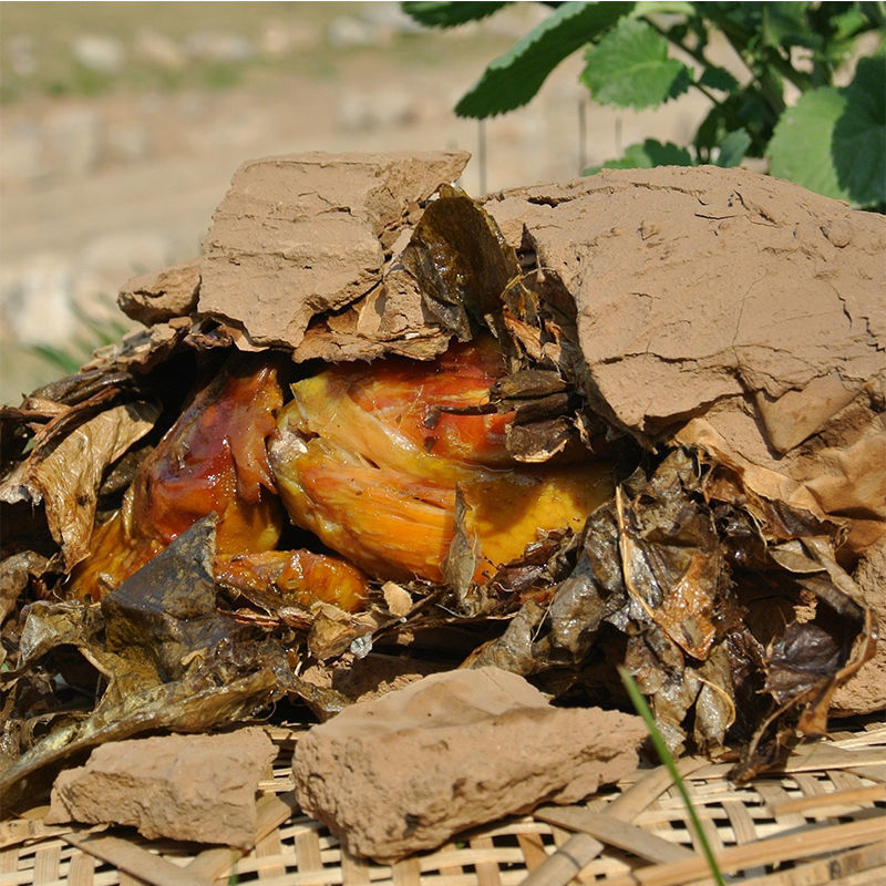 叫花鸡黄泥整只即食荷叶烤鸡老式烧鸡手撕跨境批发厂家独立站代发