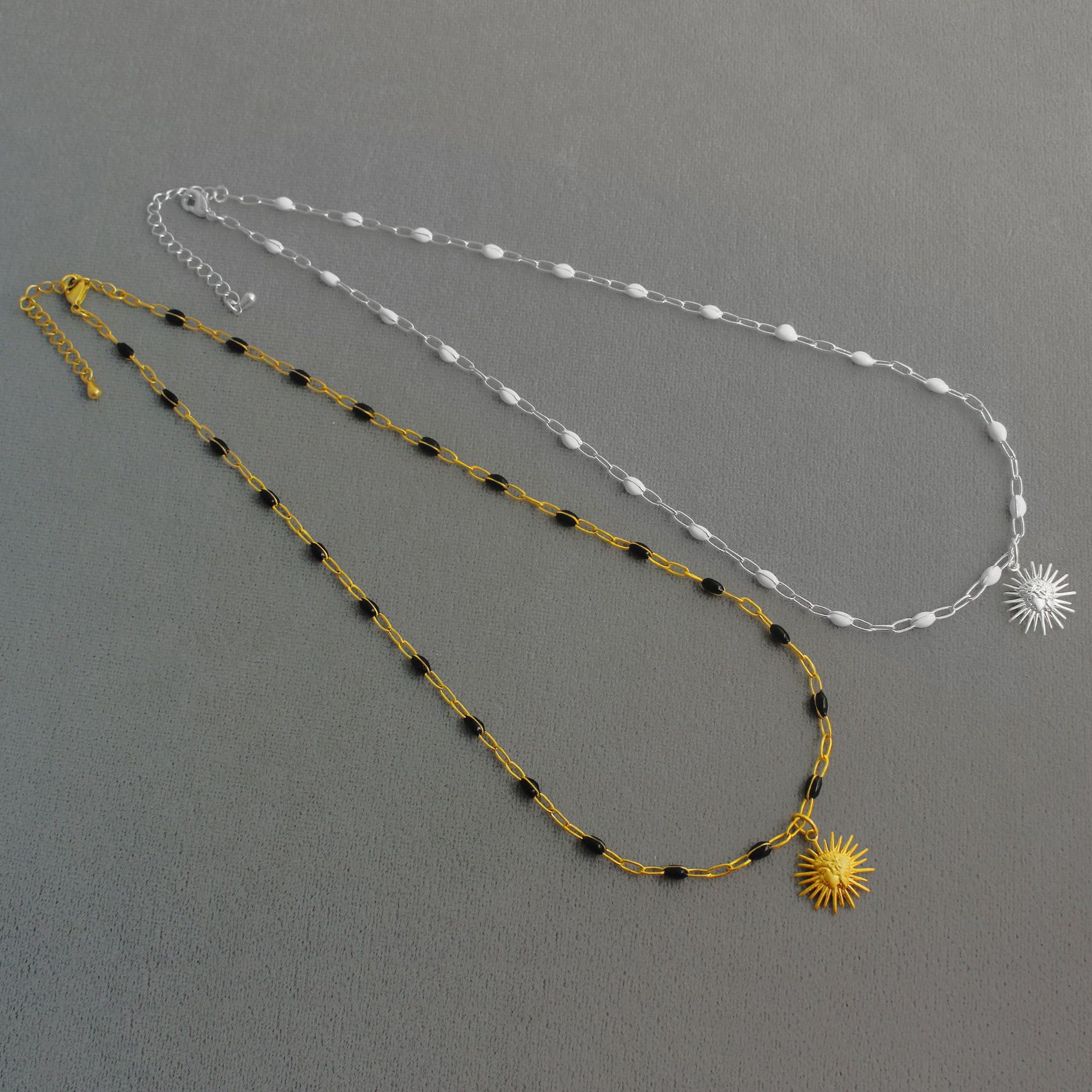 hermine金色太阳之神项链 希腊传统文艺优雅简约轻奢太阳神锁骨链