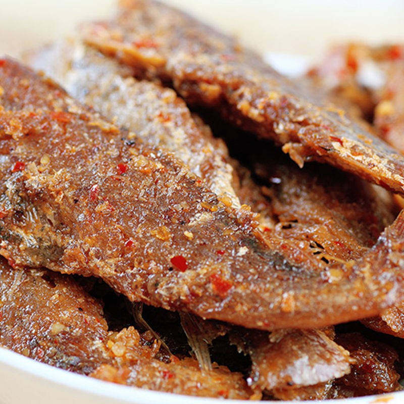 66g小黄鱼带鱼蟹味棒网红休闲零食干即食小鱼仔香辣味超市ktv