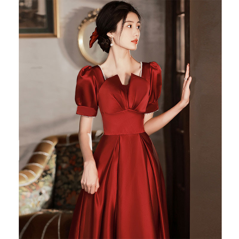 简约敬酒服新娘夏款红色结婚法式宴会订婚礼服裙小个子平时可穿