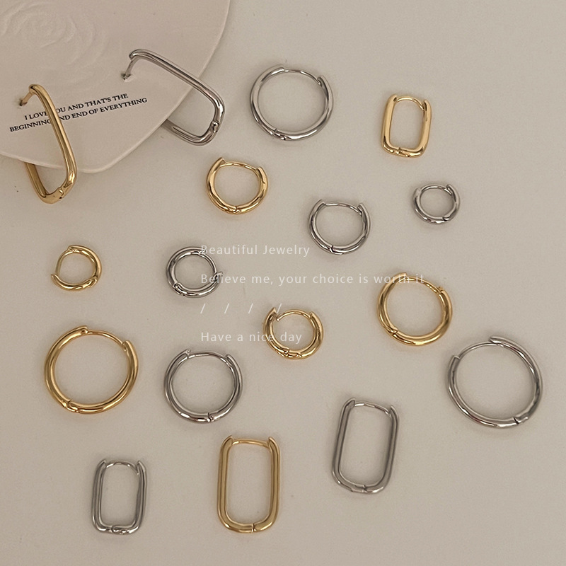 Gold and Silver Simple Bracelet Earrings Niche Design Advanced Ear Ring Female Stud Earrings 2023 New Popular Exaggerated Circle Earrings
