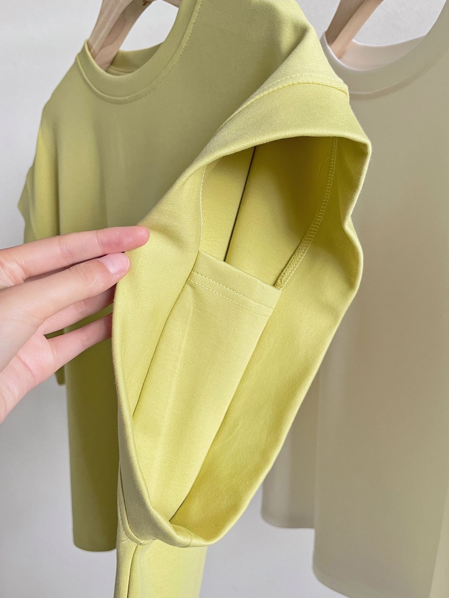 d 源头工厂 纯色圆领连肩袖t恤 an06143