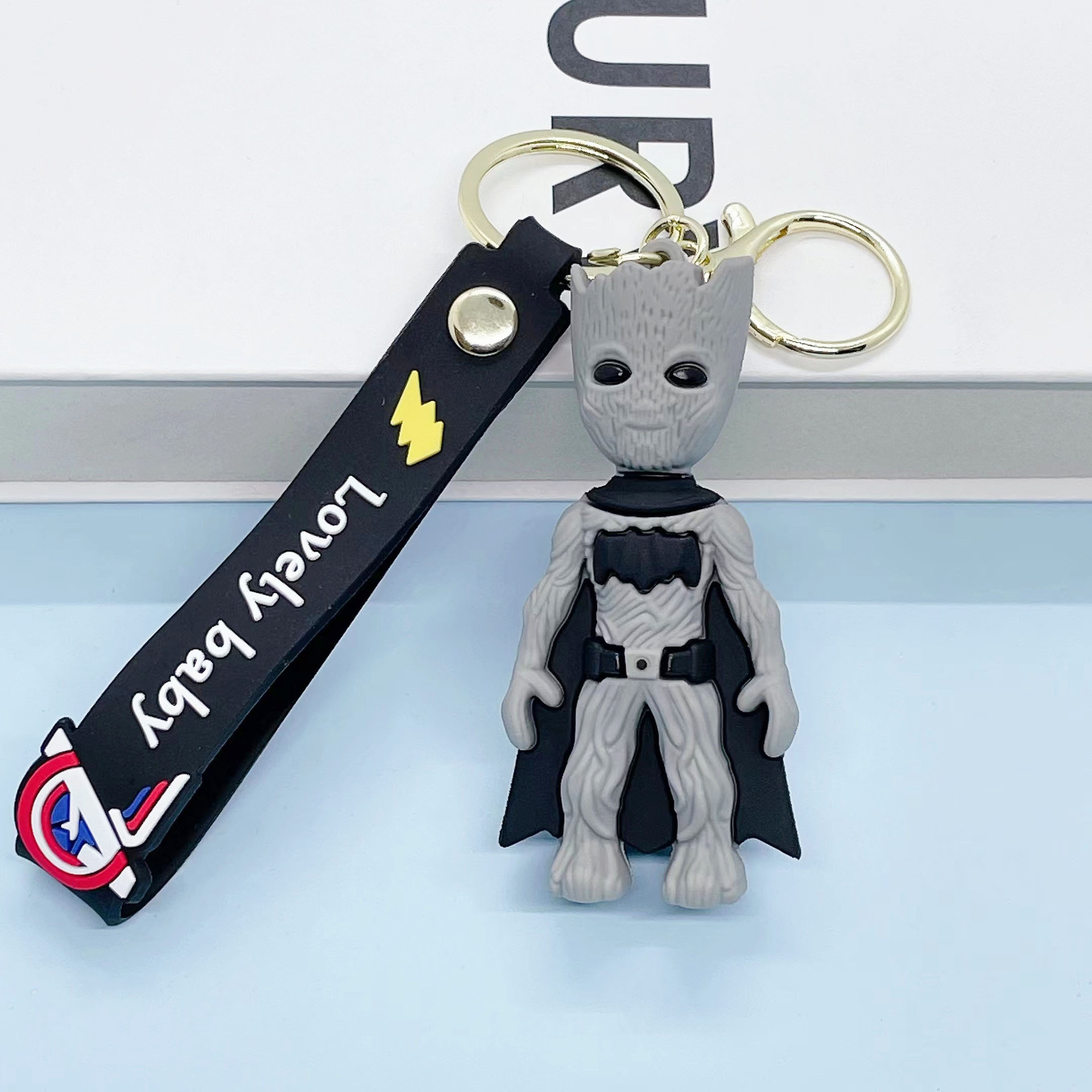 Creative Avengers Little Tree Man Keychain Cartoon Backpack Car Doll Key Pendants Small Jewelry Wholesale