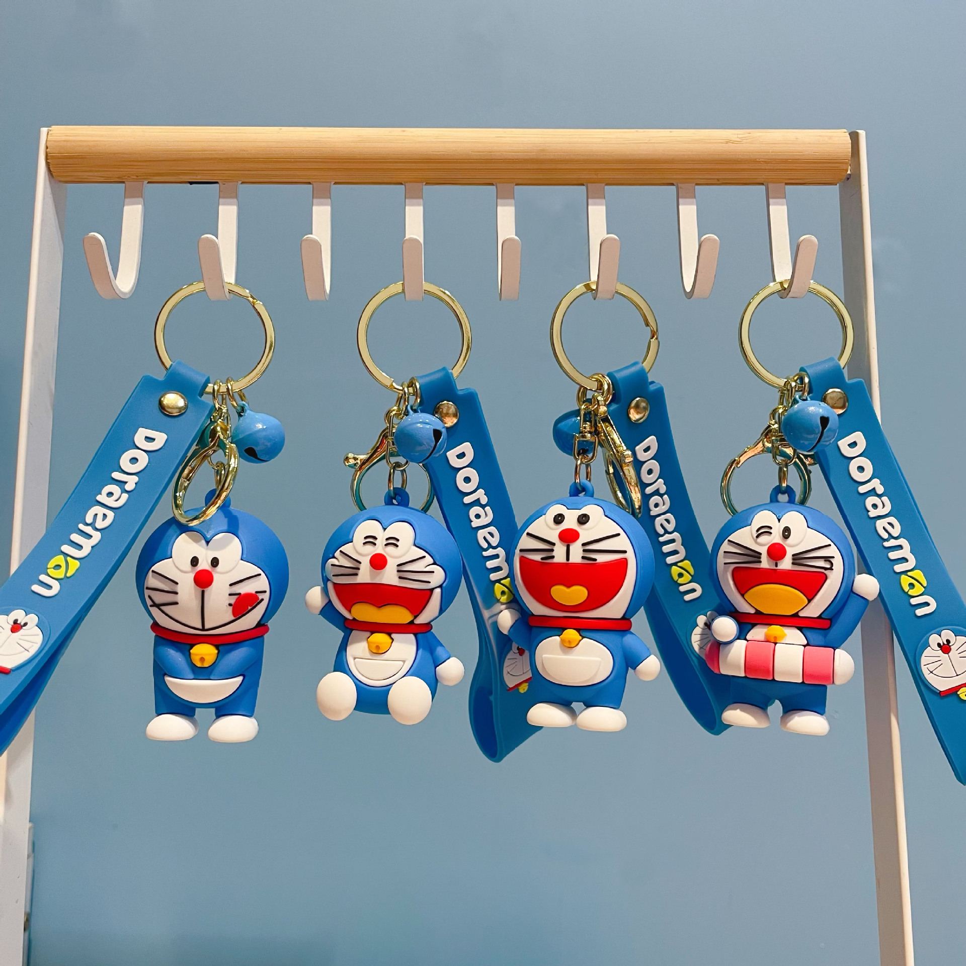 Looking Forward to New Cute Cartoon Keychain Doraemon Trendy Exquisite Creative Personality Doll Car Small Pendant