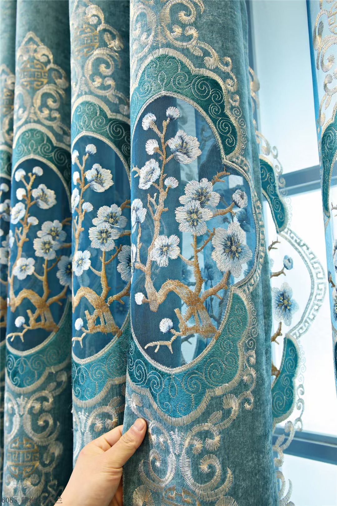 贴绒镂空刺绣窗帘花绣花窗纱中国风腊梅吊穗公寓酒店别墅卧室成品