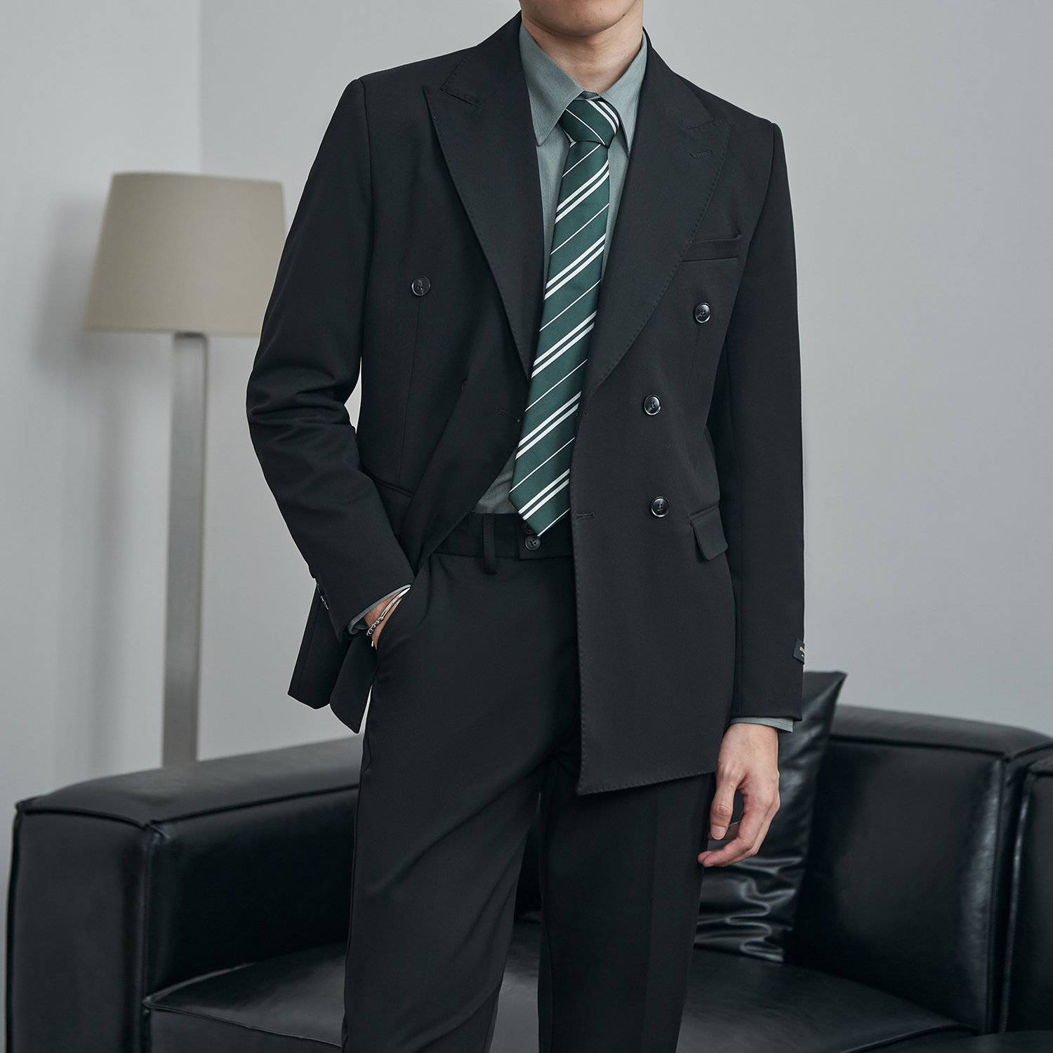 戗驳领双排扣西装套装男黑色正装男士西服结婚新郎伴郎帅气英伦风