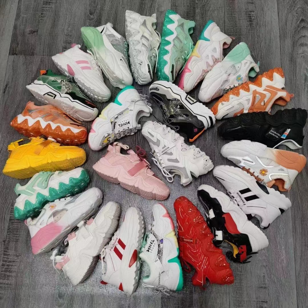 工厂处理鞋【地摊鞋货源】库存鞋休闲运动女鞋直播跑江湖鞋子批发