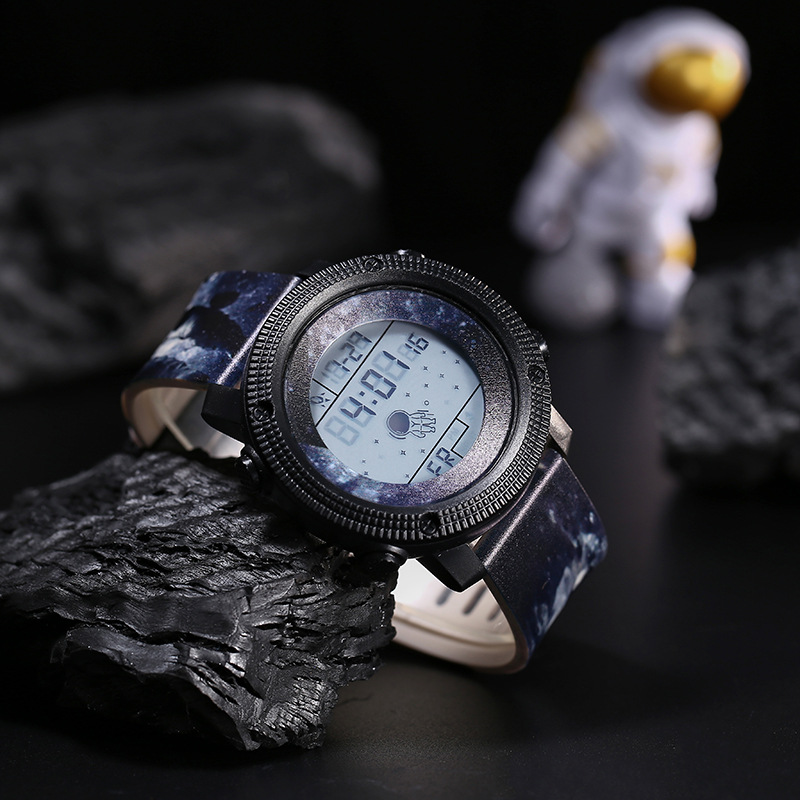 太空人手表男潮流运动儿童小学初中女学生ins 简约气质防水电子表