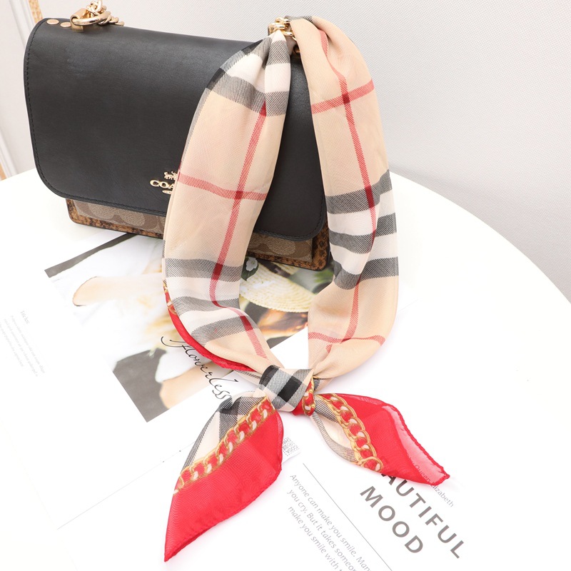 Best Seller in Europe and America Plaid Printed Small Square Towel Elegant Classic Women's Shopping Travel Sun Protection Neck Scarf Chiffon Scarf