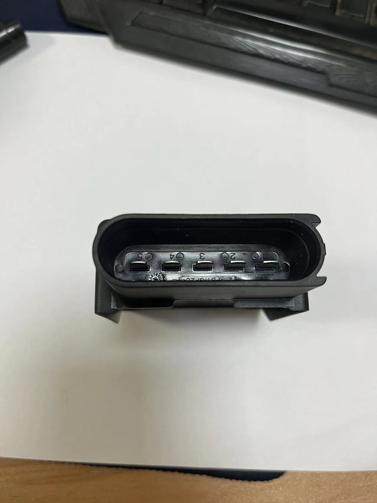 适用于大众奥迪 汽油泵继电器 油泵继电器5g0906093 5q0906093