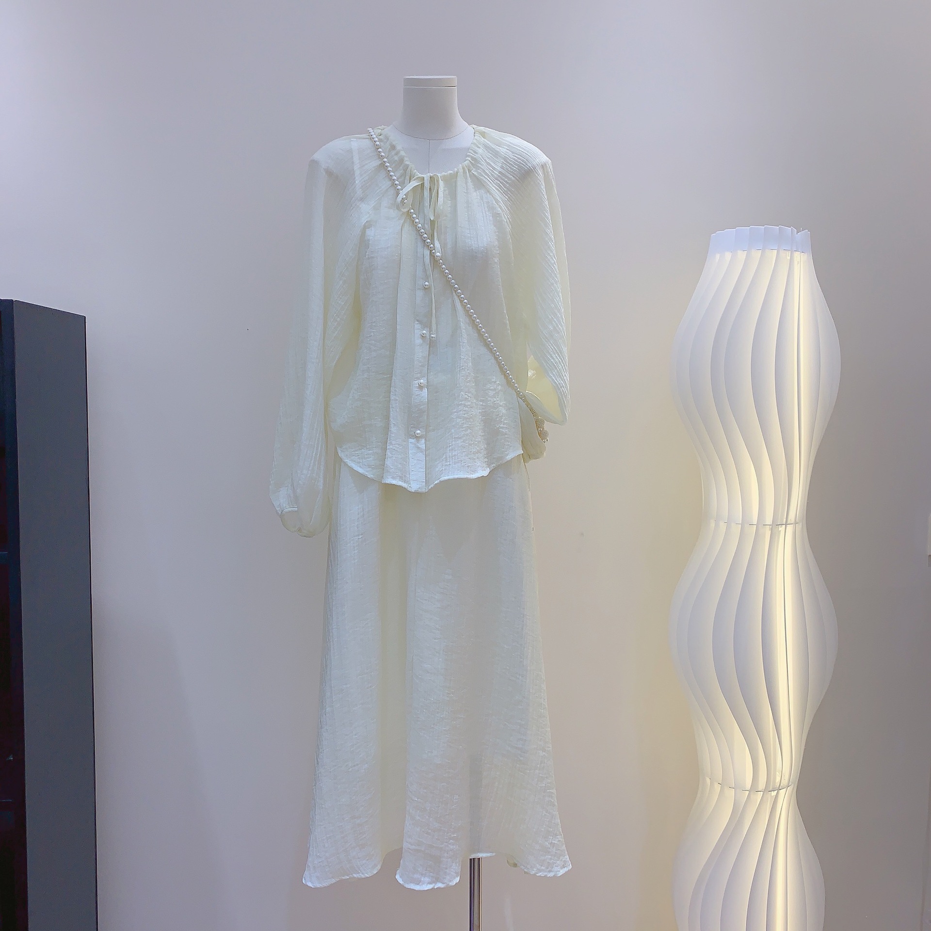 1194早春慵懒极简套装不退换-阿里巴巴