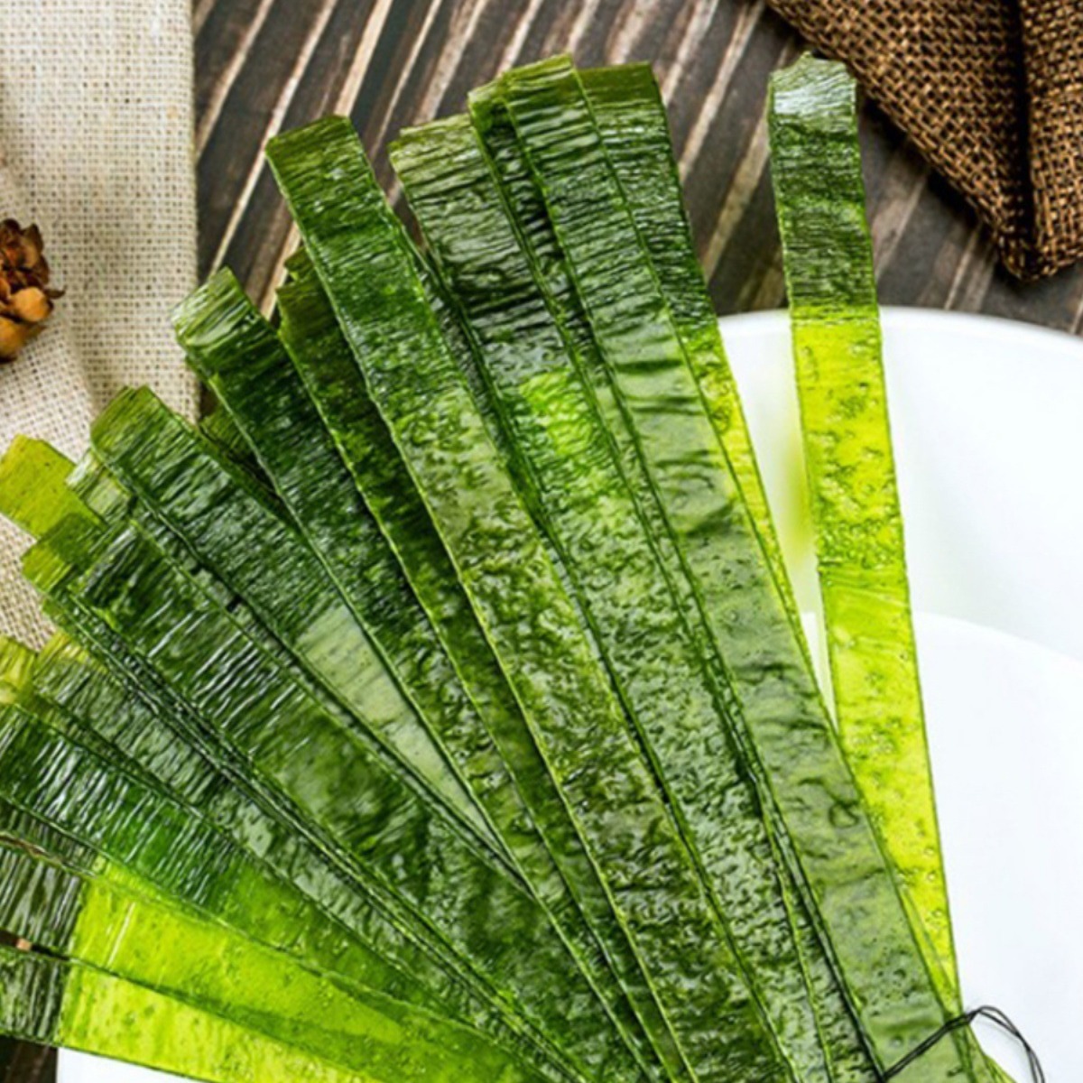 陕西汉中菠菜粉皮 凉拌菜绿宽凉皮涮火锅麻辣烫食材商用干粉整箱