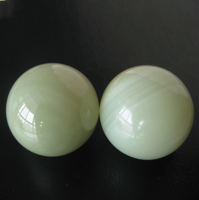阿富汗青白玉石健身球手把件老年人玉石手球手把玩件直播货源批