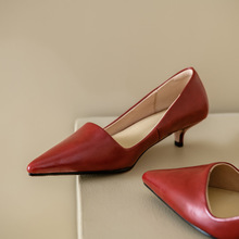 红色高跟鞋女新款春夏浅口细跟尖头鞋法式优雅低跟配裙子全皮婚鞋