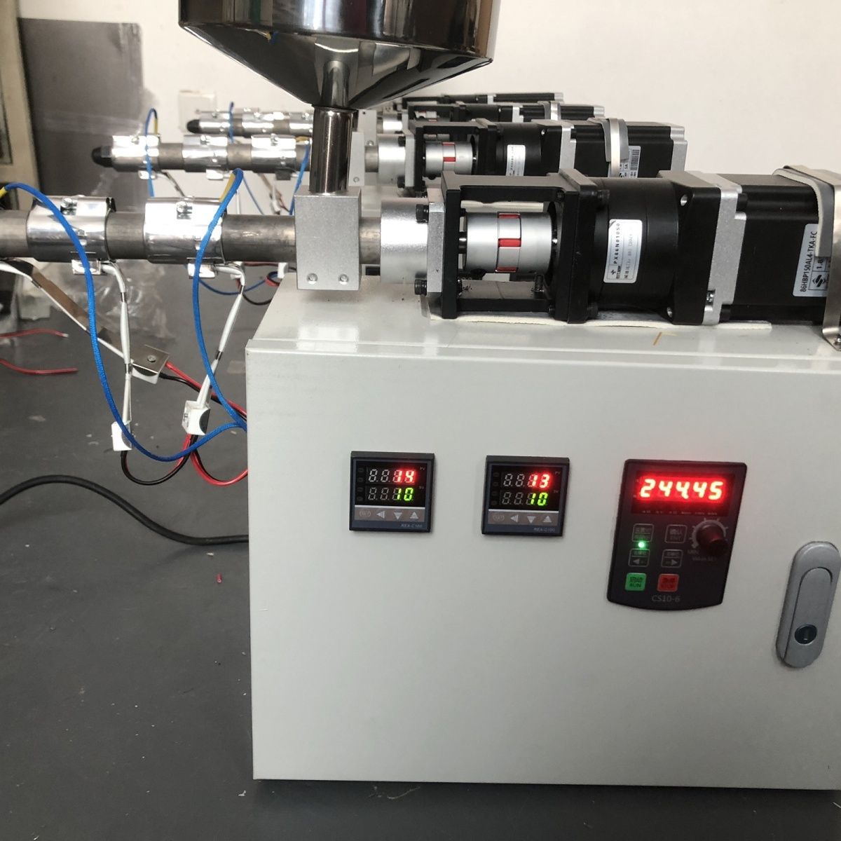 桌面实验挤出机小型注塑机图片全套3d打印耗材挤出机注塑机-阿里巴巴