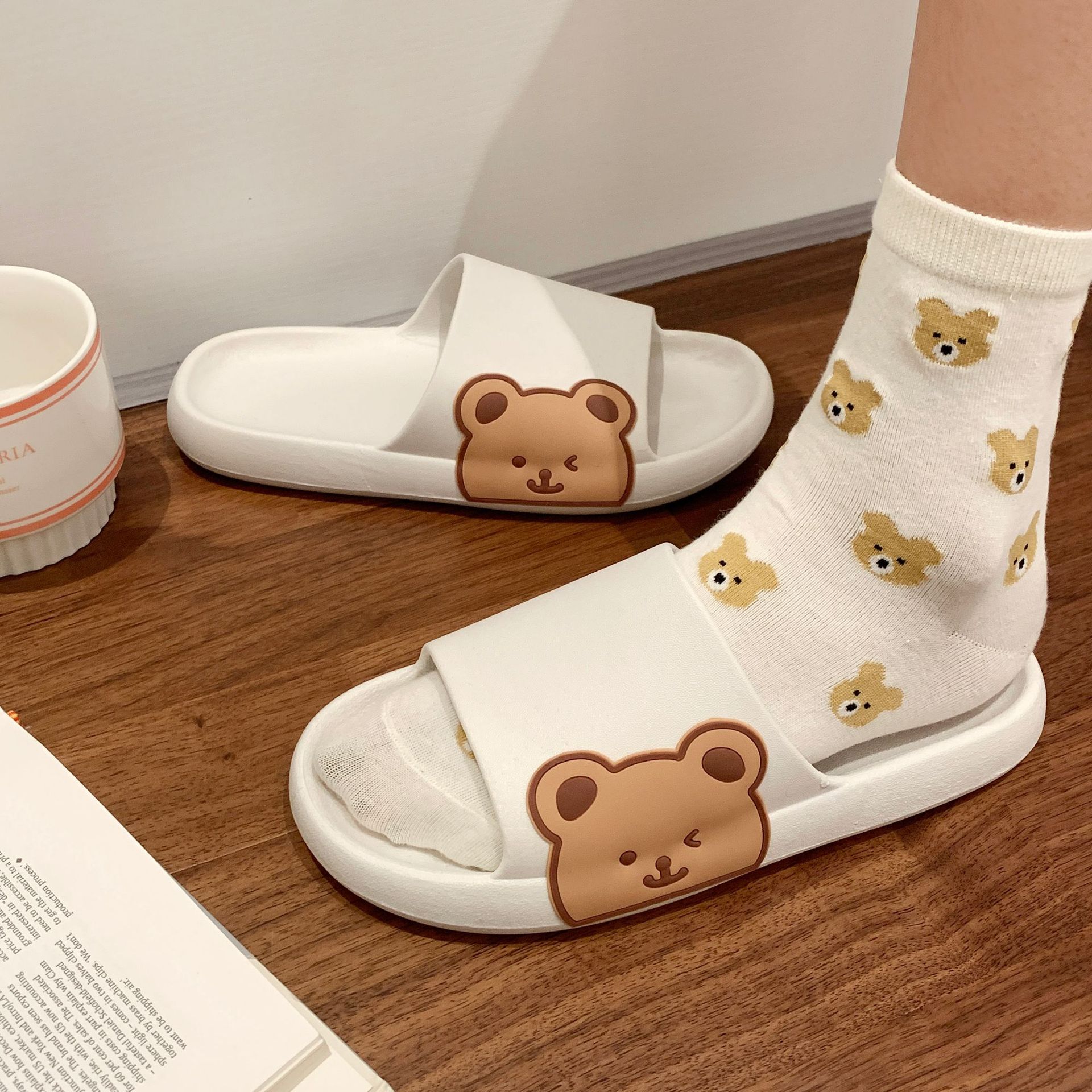 Poop Feeling Home Slippers Home Female Summer Outwear Home Soft Platform Student Couple Casual Sandals Female