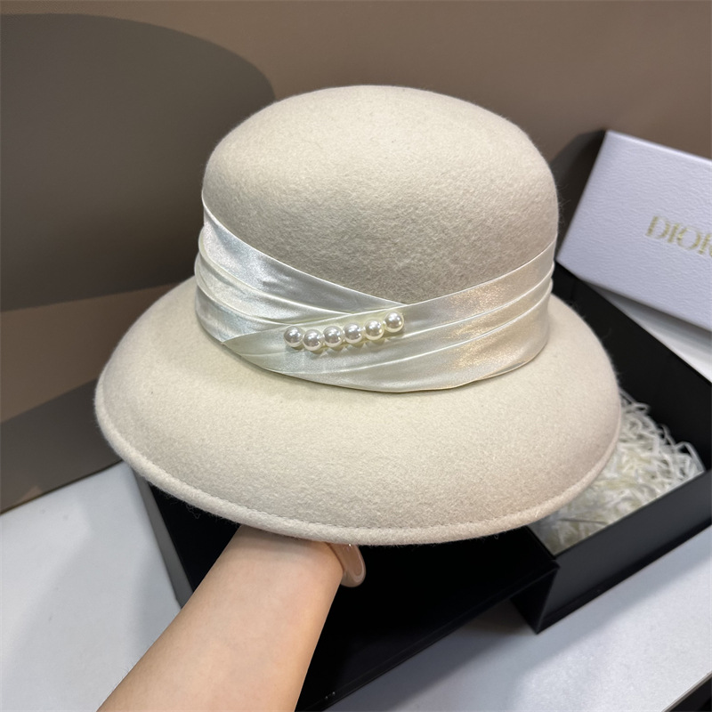 法式轻奢小香风格纯色珍珠羊毛呢礼帽女秋冬英伦复古圆顶爵士帽子