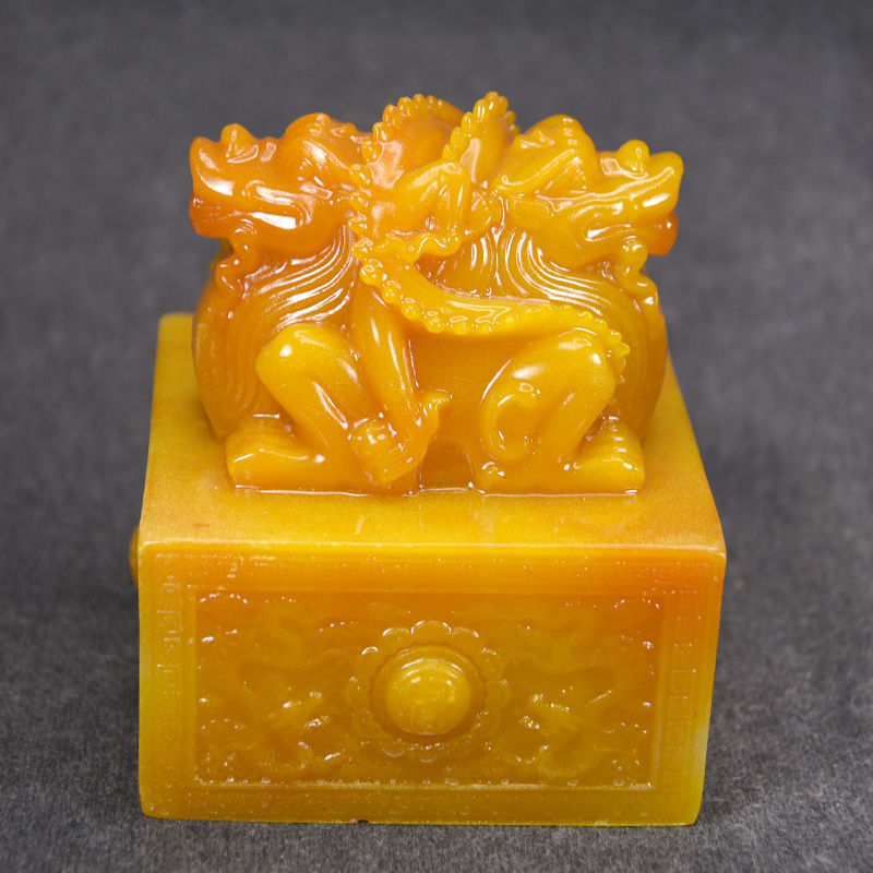 8cm田黄石双龙印 秦始皇传国玉玺印章摆件 乾隆仿古大印貔貅石料