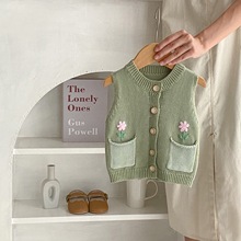 2023秋季婴幼儿童0-3岁女宝宝百塔开衫手工花朵绣花口袋针织马甲