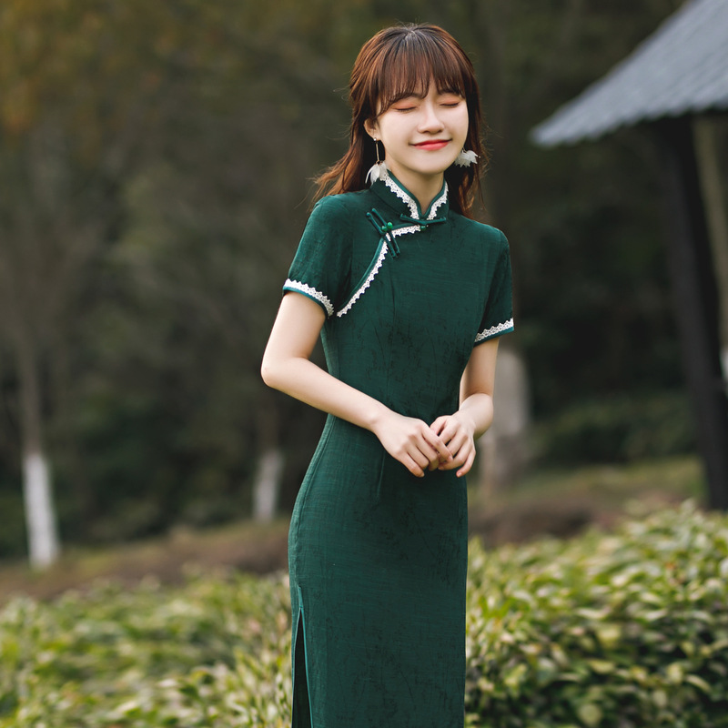 2022新款夏装旗袍少女显年轻显瘦简约日常文艺纯色单层旗袍连衣裙