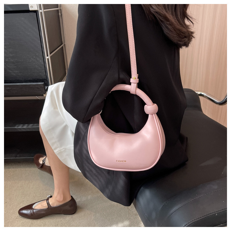 Trendy Women's Bags Women's Bag Korean Dumpling Crescent Crossbody Fashion Exquisite High-Grade Personality Underarm Handheld Versatile