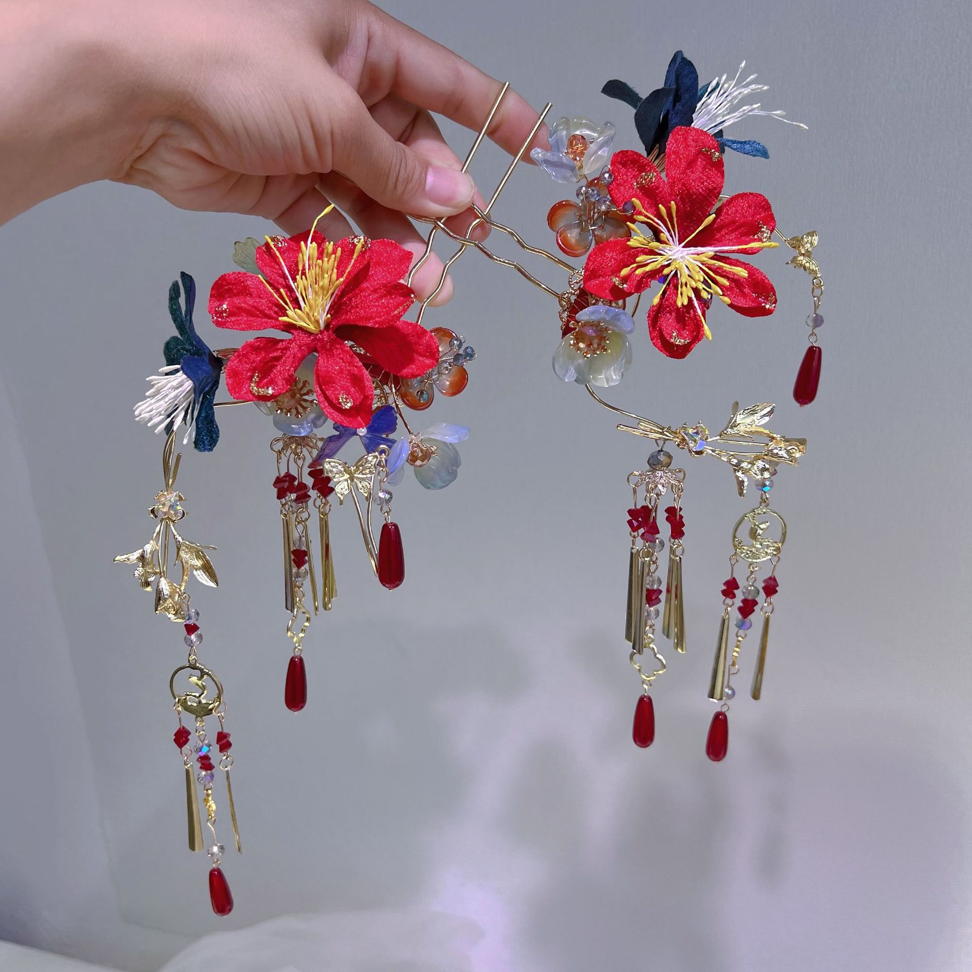 汉服新娘红色秀禾头饰复古新款发夹中式结婚流苏发饰花朵古风配饰