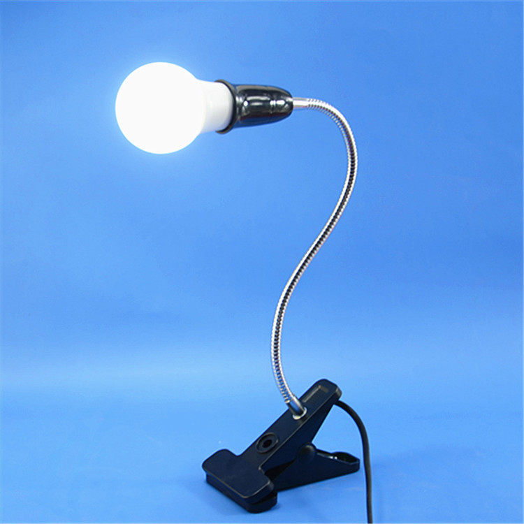 带开关夹子台灯床头夹子灯 led插电款学习灯 义乌厂 家直供批发